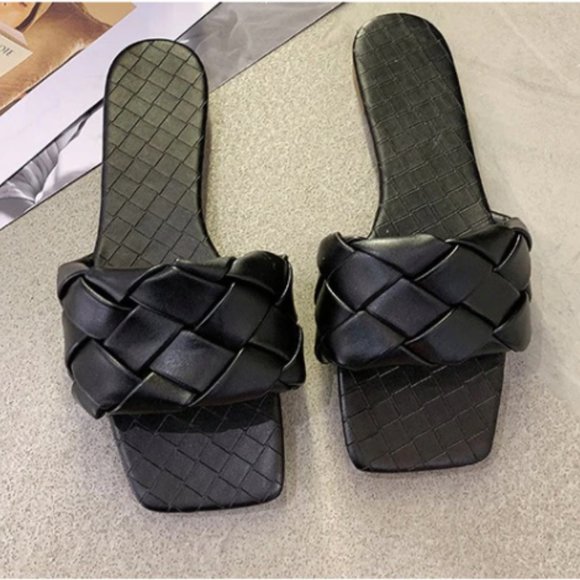 Shoes - Black Large Weave Square Toe Sandals